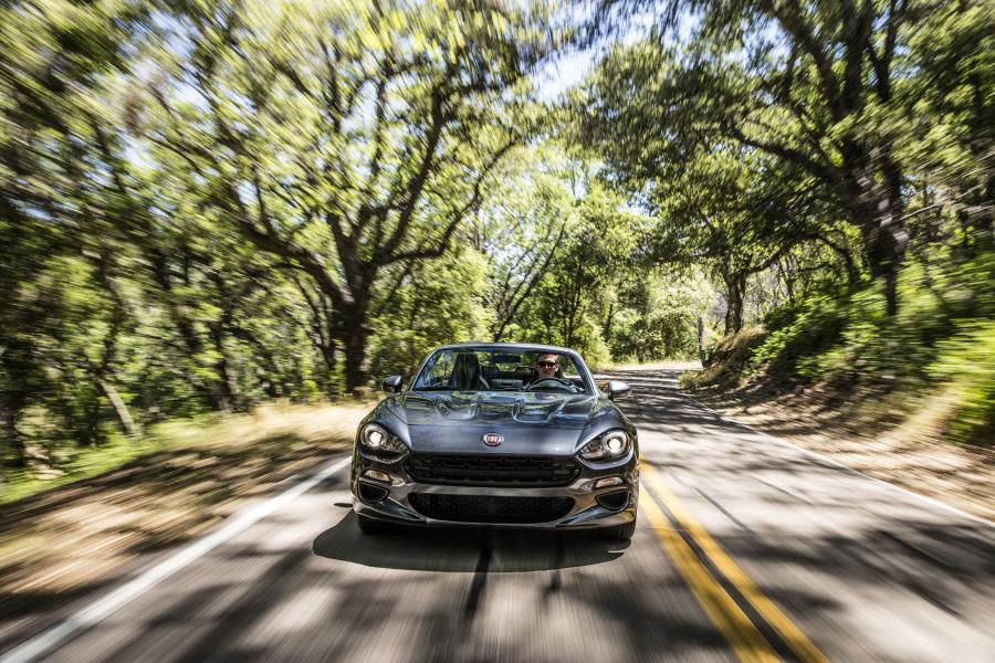  Fiat 124 Spider Classica (348) 2016 года  (NA) (фото 13 из 13)